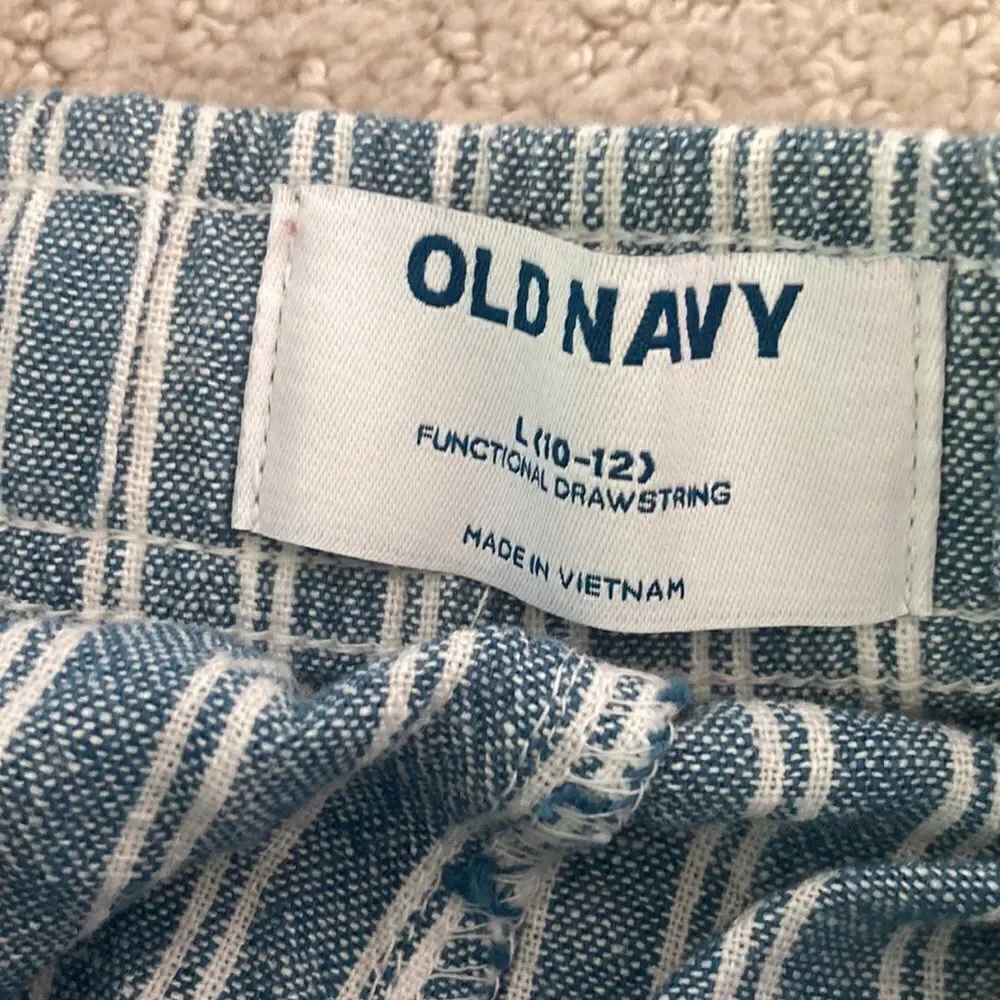 Old Navy Shorts - NWT - linen style